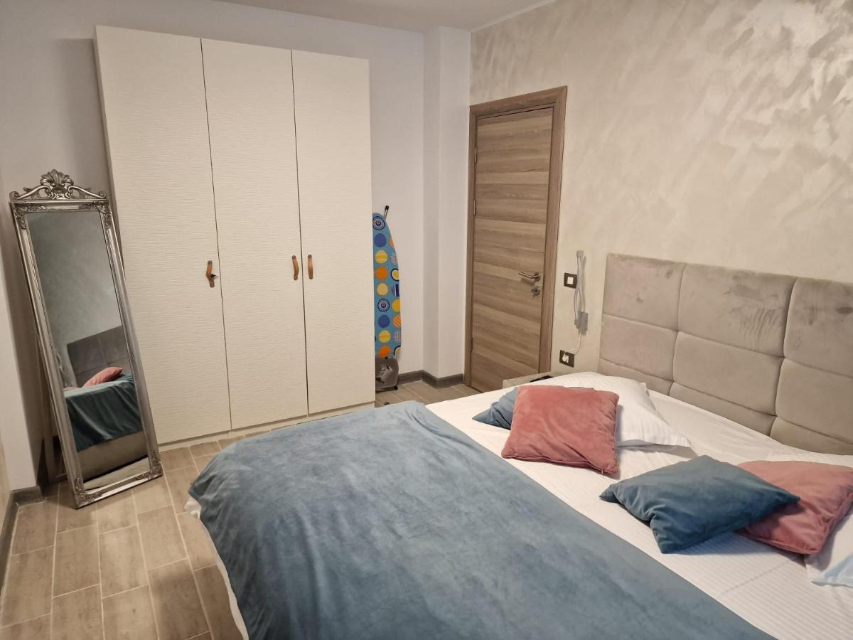 Livia Apartment Нэводари Экстерьер фото
